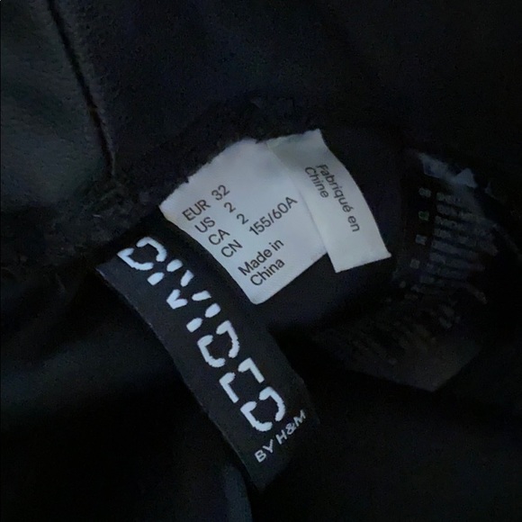 🎀SALE🎀 Divided vegan leather leggings - Picture 2 of 2